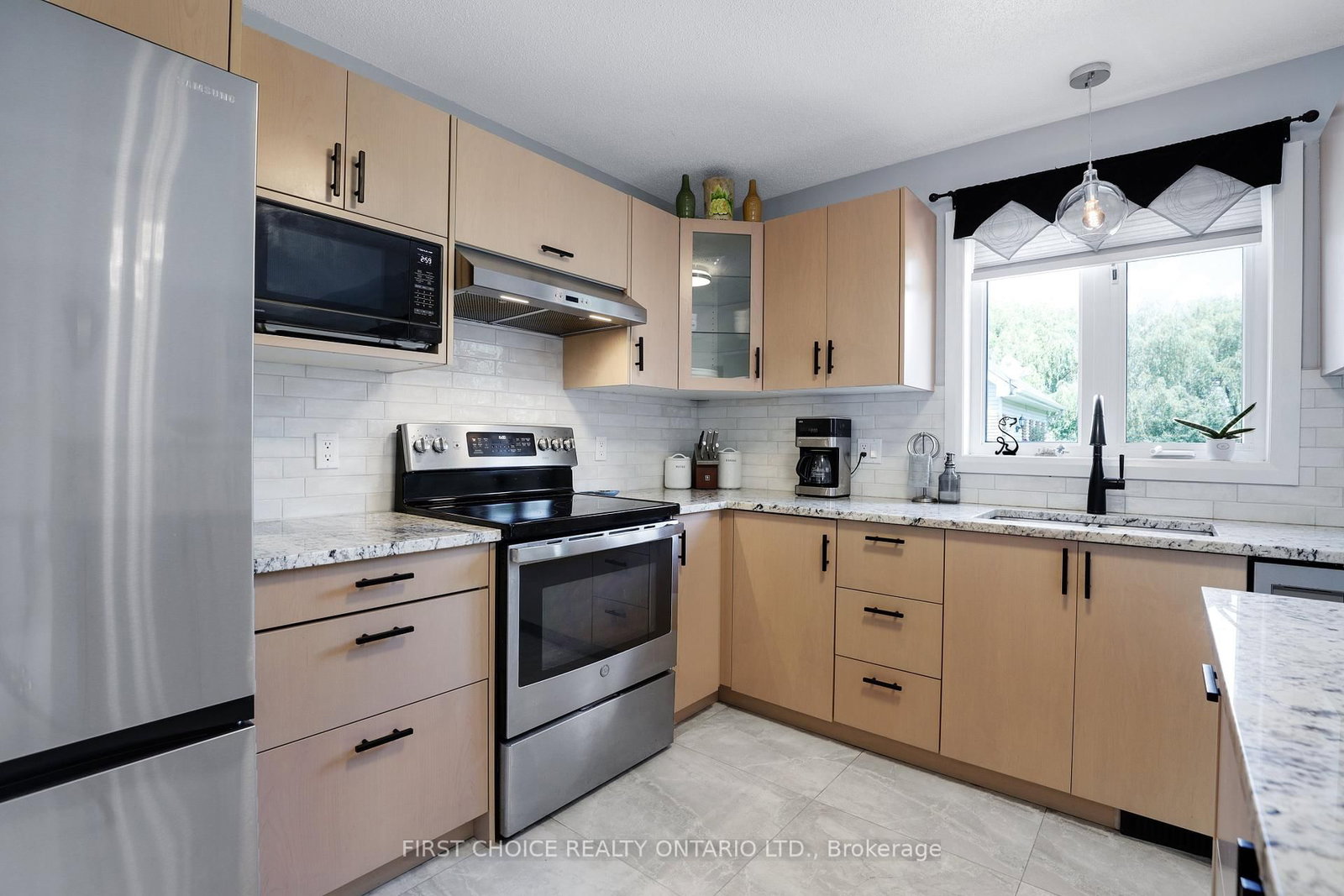 5857 Trudeau Avenue • Vars, ON photo 33