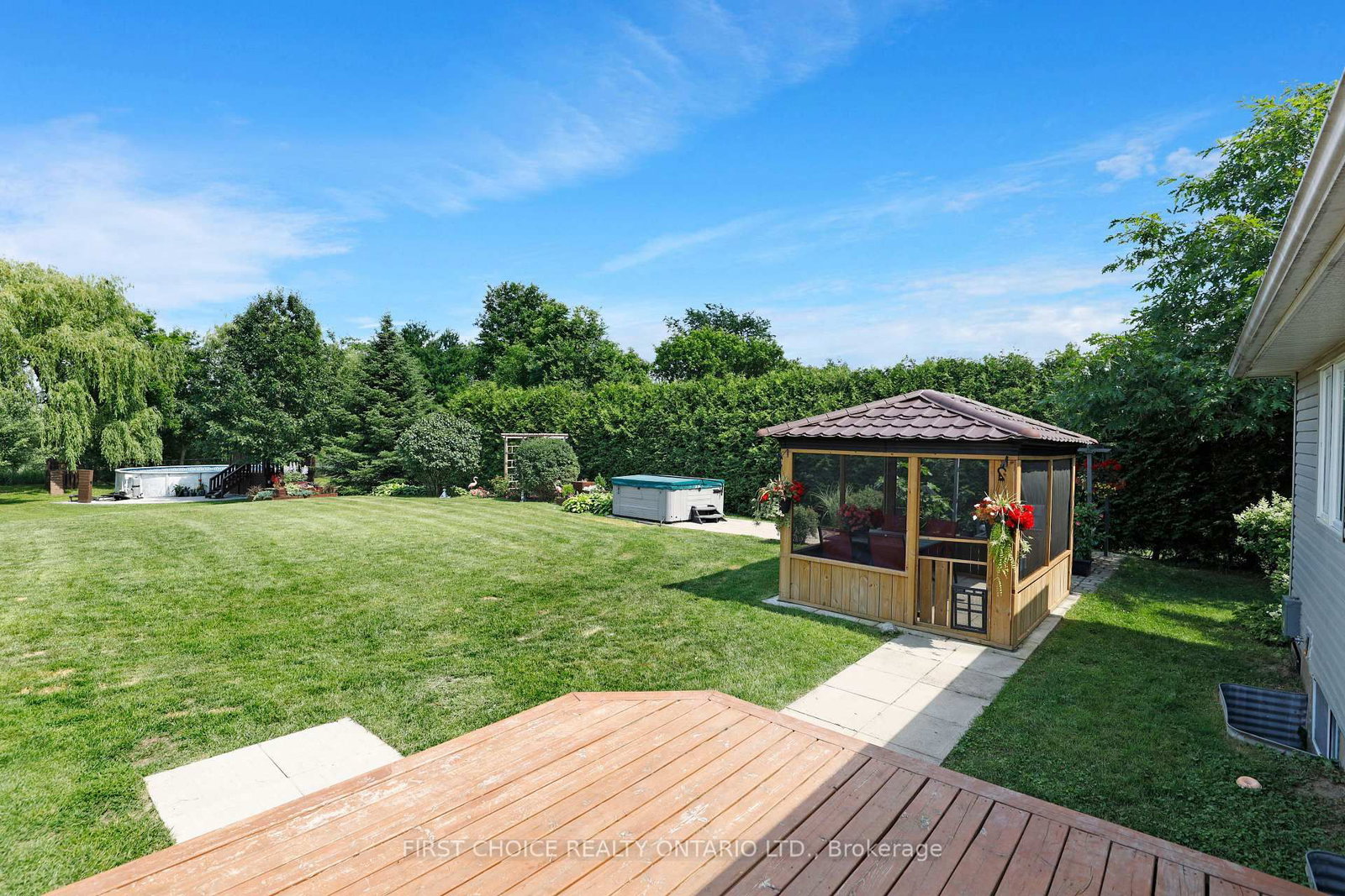 5857 Trudeau Avenue • Vars, ON photo 6