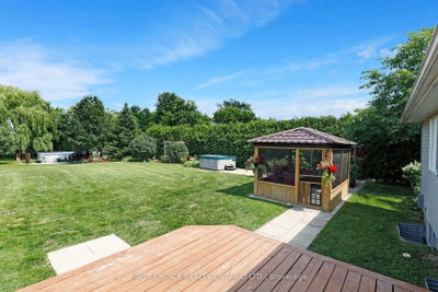 5857 Trudeau Avenue • Vars, ON photo 6