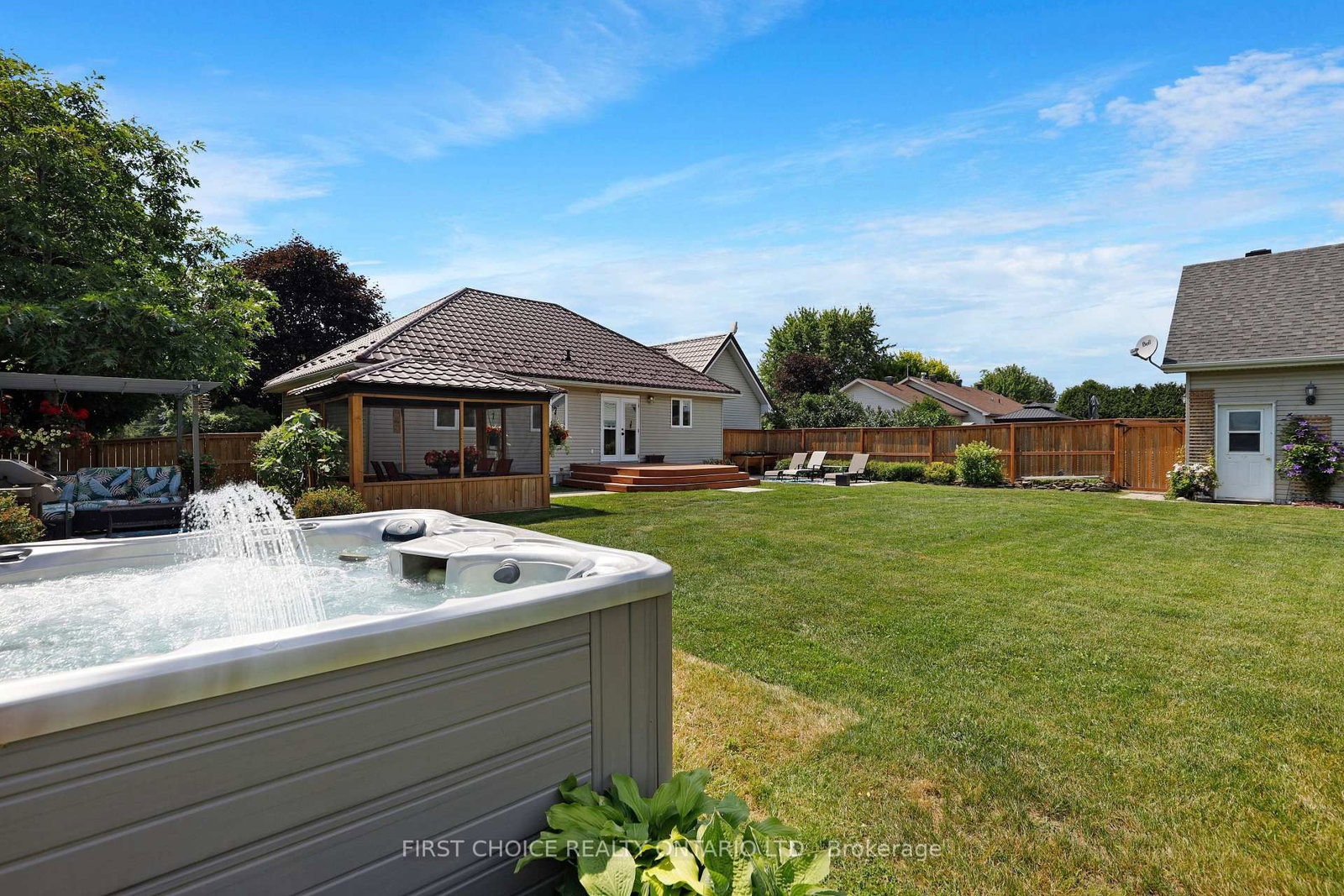 5857 Trudeau Avenue • Vars, ON photo 9