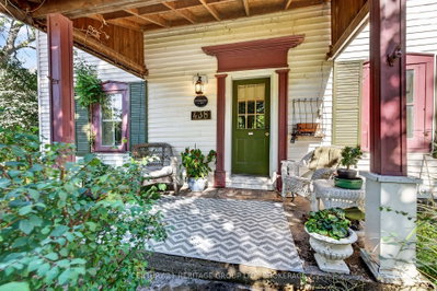 438 Main Street • Bath, ON photo 2