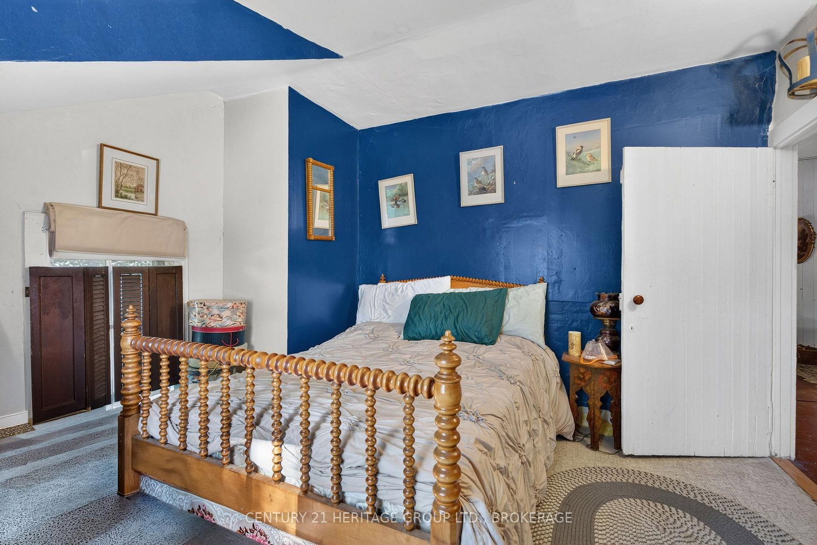 438 Main Street • Bath, ON photo 25