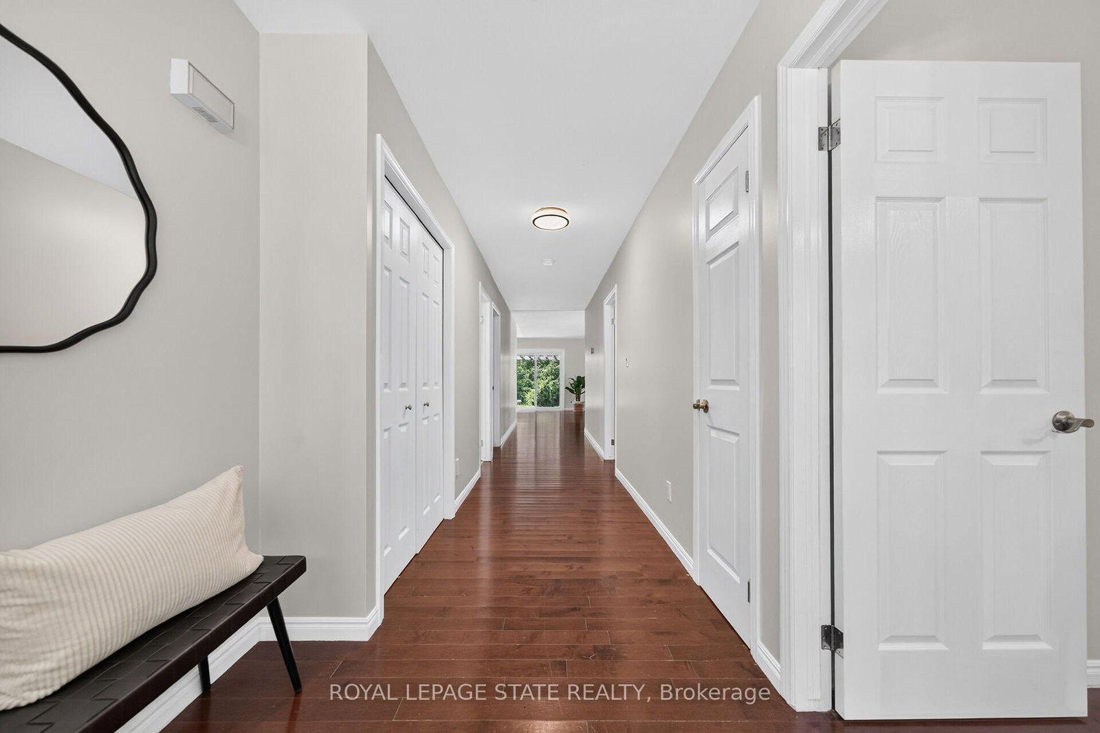 31 Gilcrest Street • Hamilton, ON photo 5