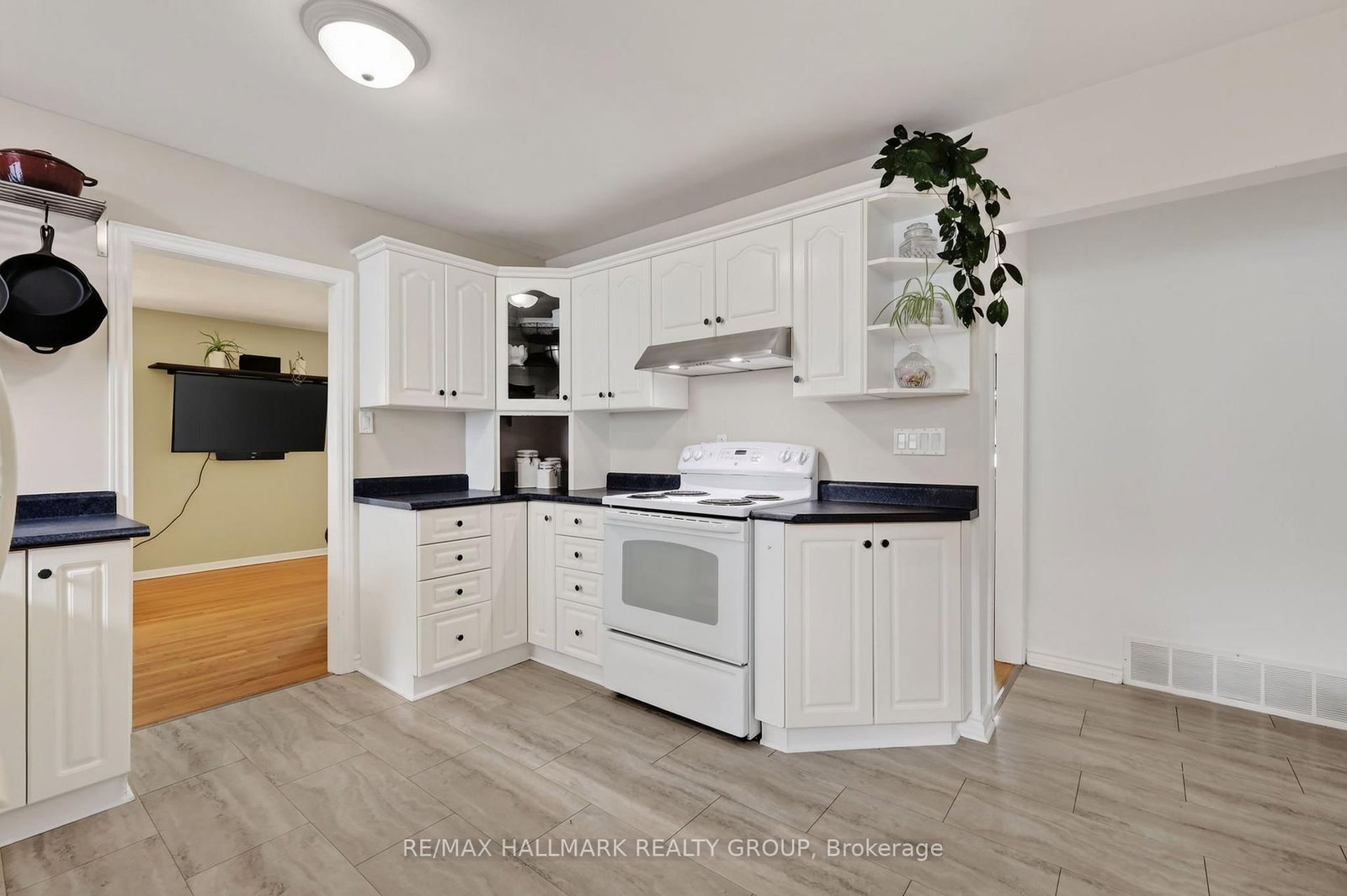 2627 Norberry Crescent • Ottawa, ON photo 14