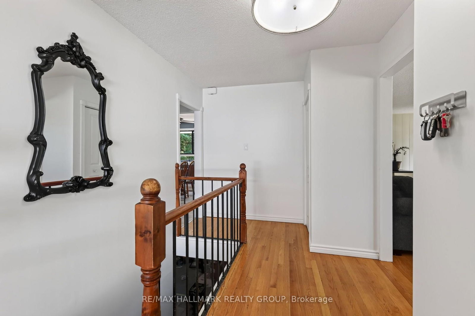 2627 Norberry Crescent • Ottawa, ON photo 4