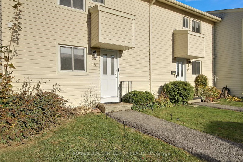 29 - 44 Thistledown Court