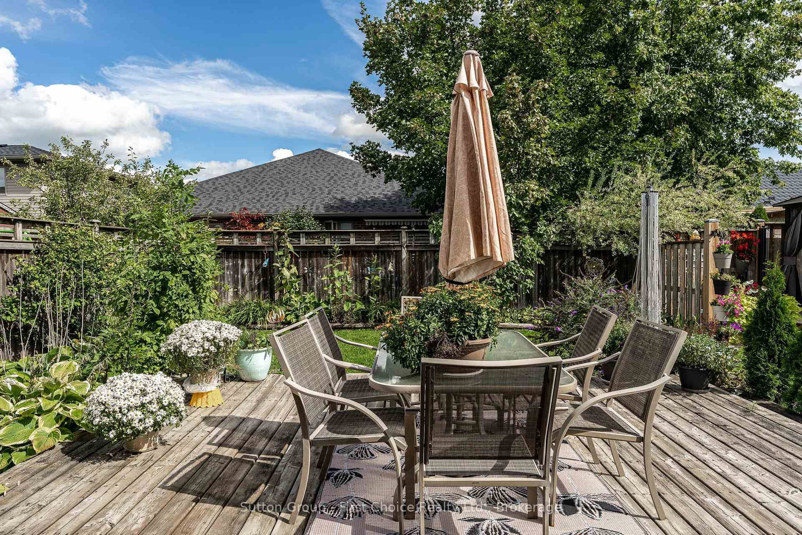 25 Trinity Street • Stratford, ON photo 40