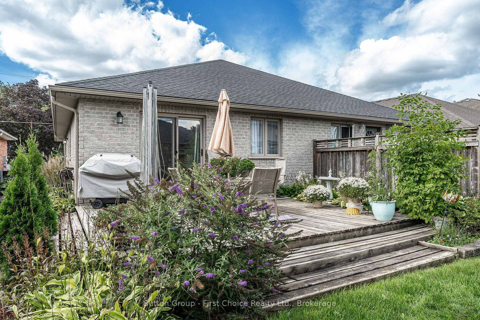 25 Trinity Street • Stratford, ON photo 42