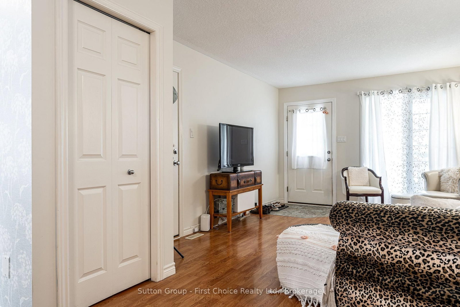 25 Trinity Street • Stratford, ON photo 8