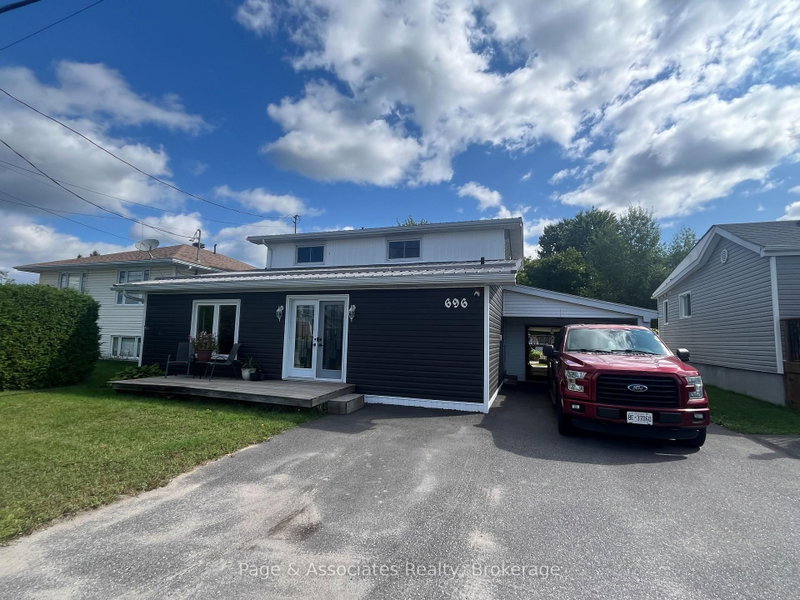 696 Coursol Road