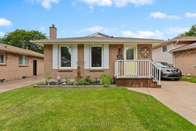 7803 Salisbury Place • Niagara Falls, ON photo 2