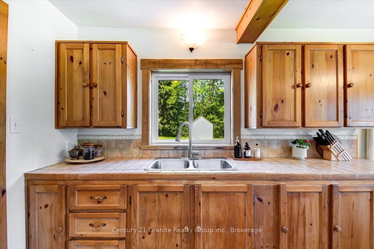 33740 Hwy 62 Highway • Maynooth, ON photo 19