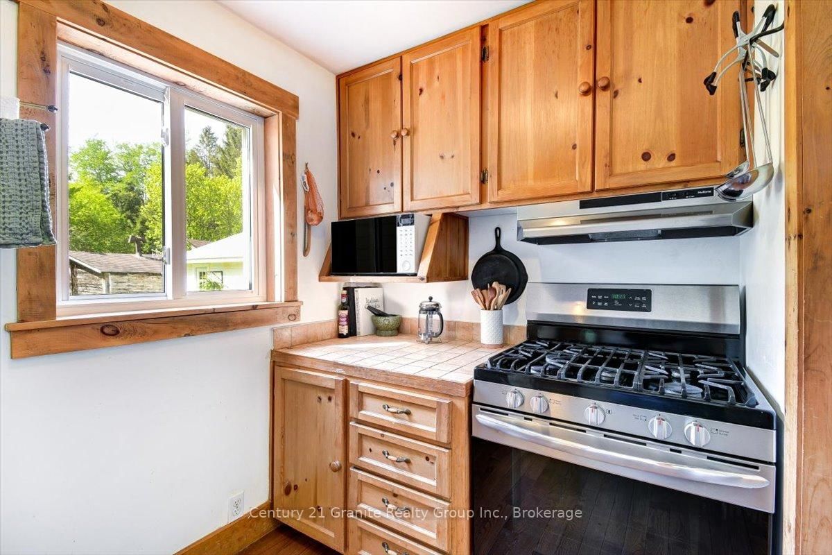 33740 Hwy 62 Highway • Maynooth, ON photo 22