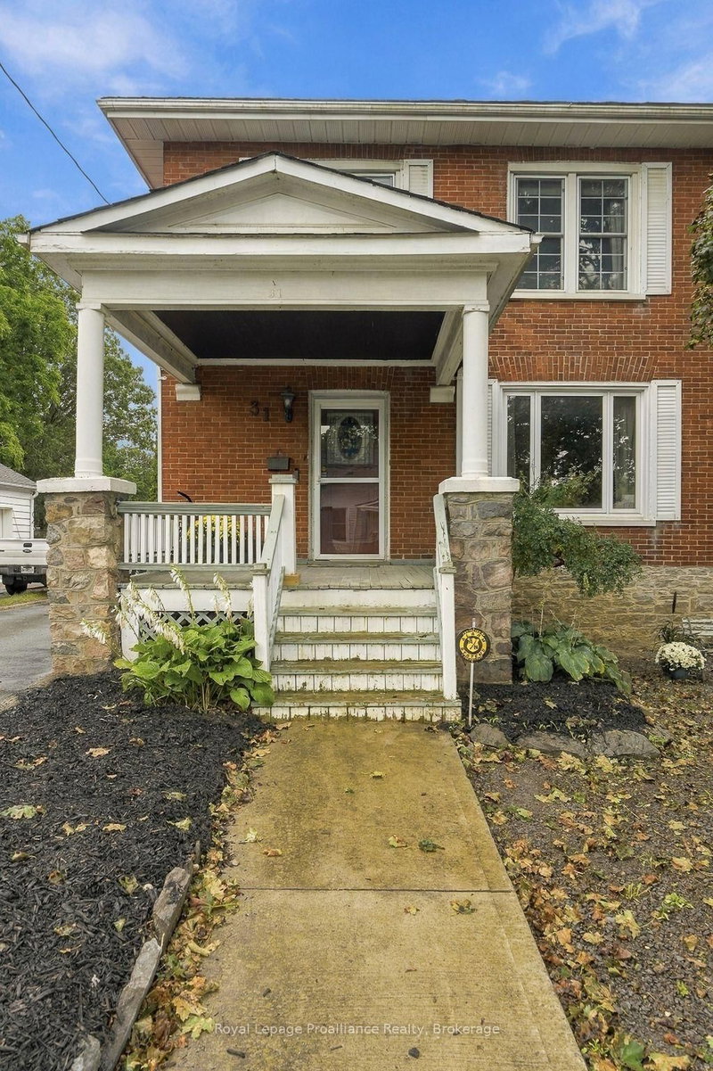 31 Grove Street