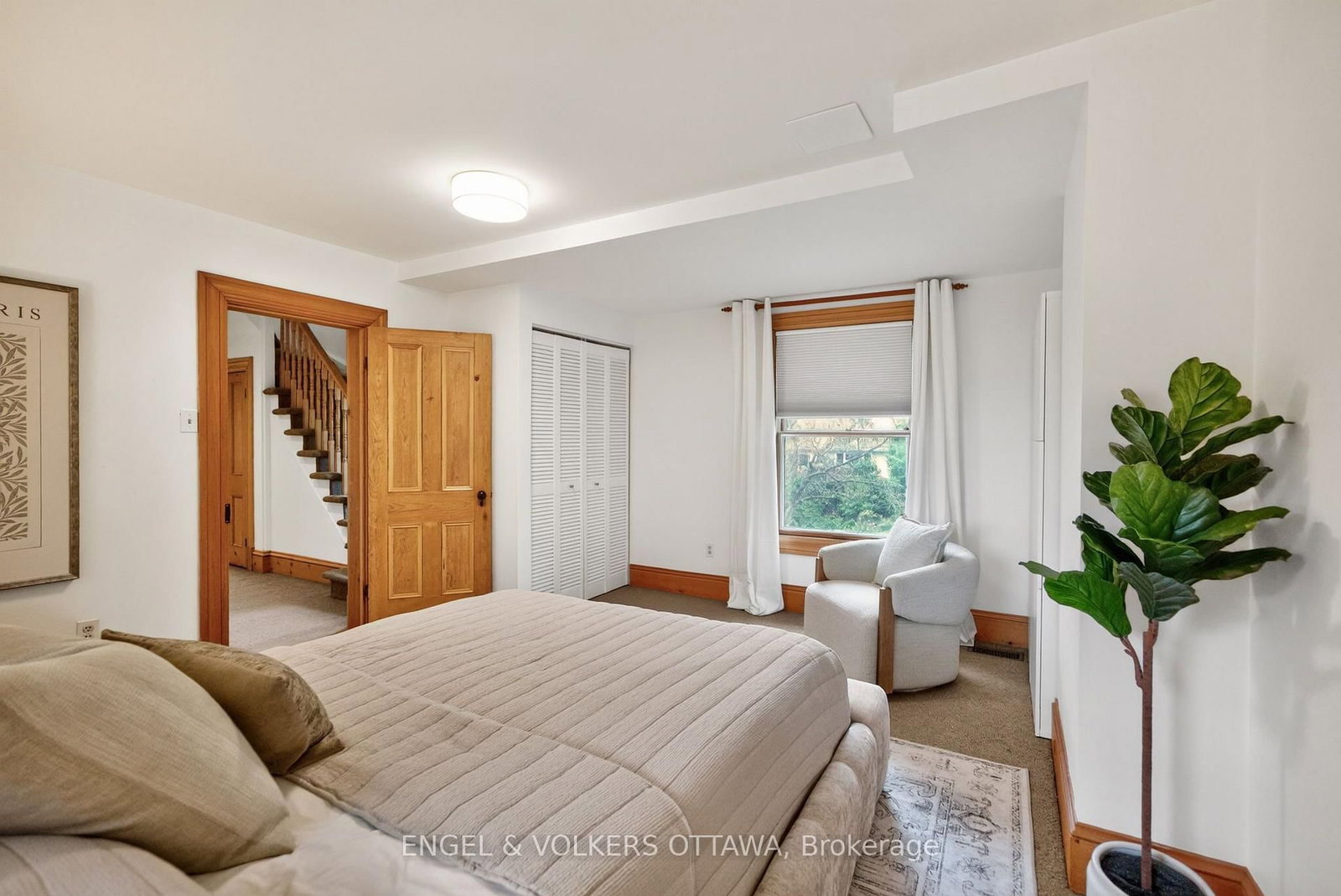 2241 Old Lilac Lane • Ottawa, ON photo 25