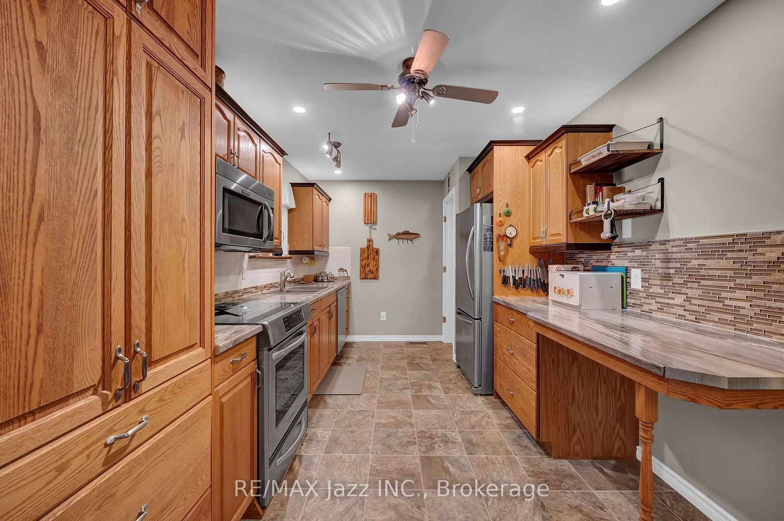 480 Murray Street • Ingleside, ON photo 11