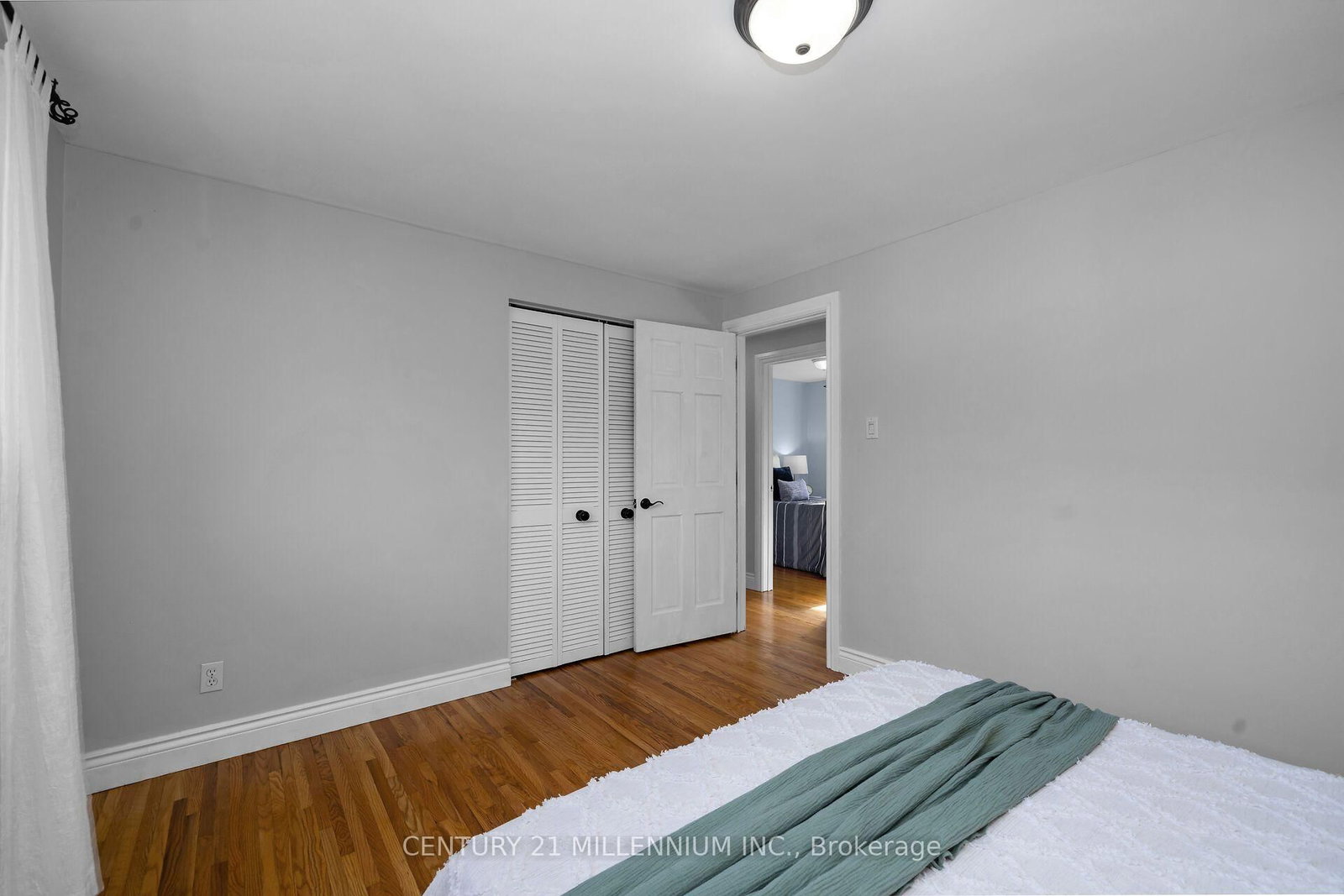 27 Dundas Street W • Erin, ON photo 22