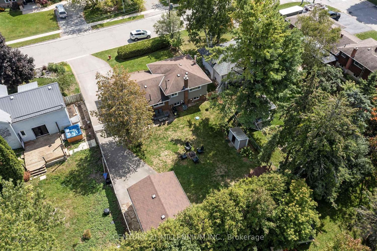 27 Dundas Street W • Erin, ON photo 39