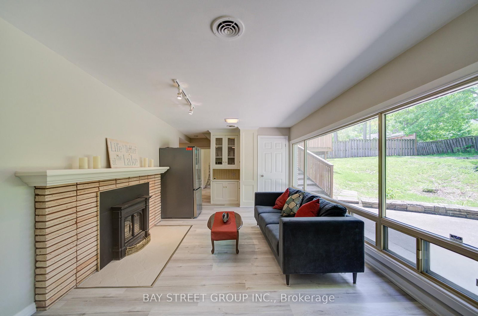 88 MARSDALE Drive • St. Catharines, ON photo 38
