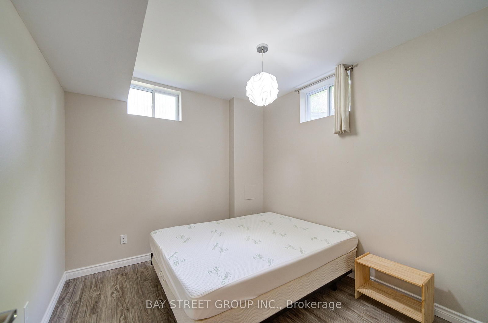 88 MARSDALE Drive • St. Catharines, ON photo 46