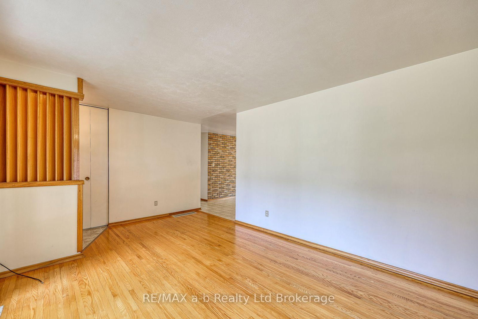 26 Glenn Avenue • Ingersoll, ON photo 18