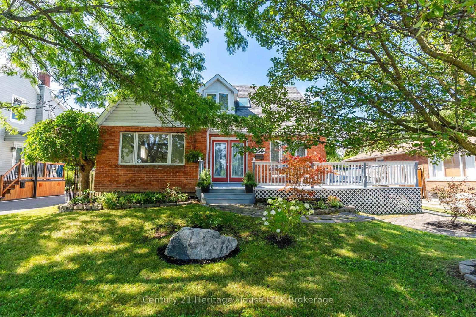 155 Wilton Avenue • Welland, ON photo 1