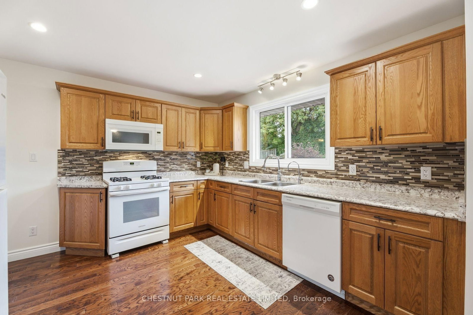 43 Alison Avenue • Cambridge, ON photo 11