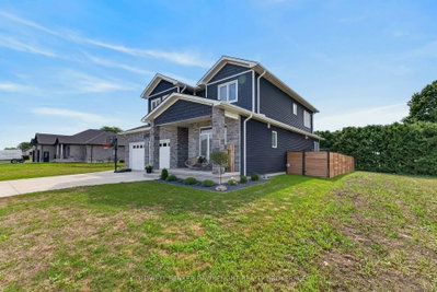 499 Motz Boulevard • South Huron, ON photo 4