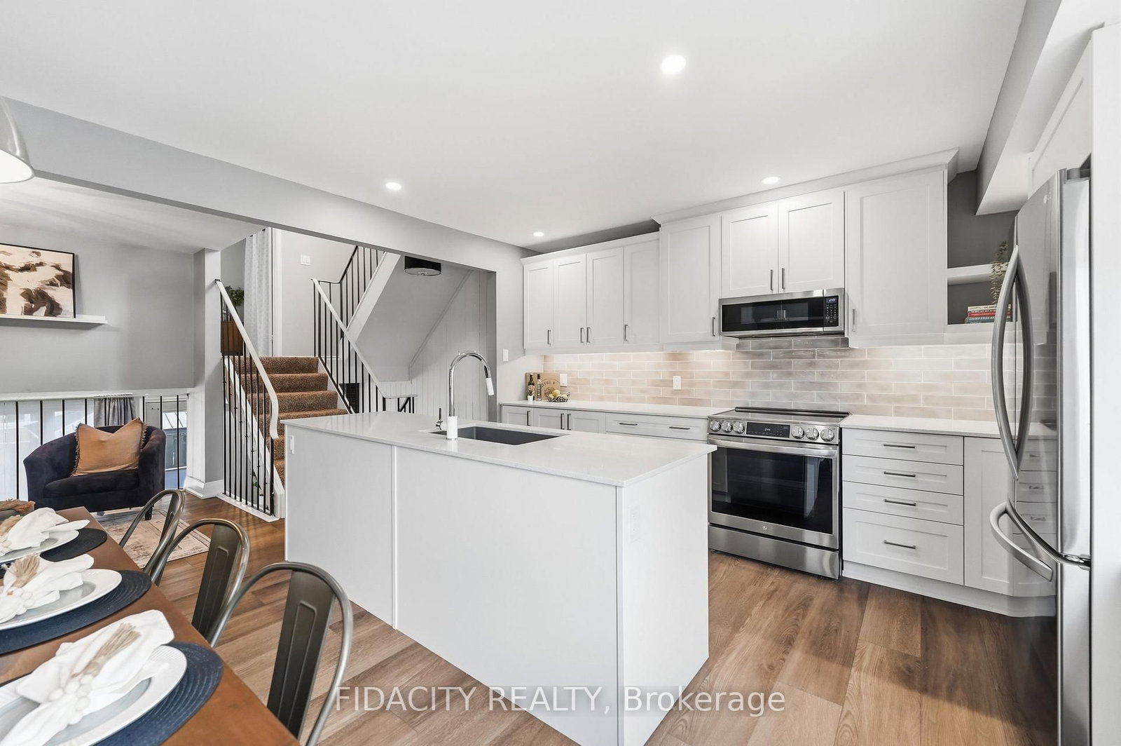 320 Stowe Court • #151 • Ottawa, ON photo 10