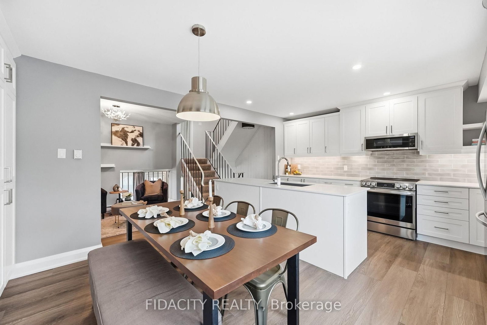 320 Stowe Court • #151 • Ottawa, ON photo 17
