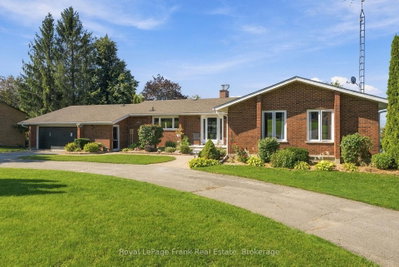 61 Bluewater Avenue • Kawartha Lakes, ON photo 3