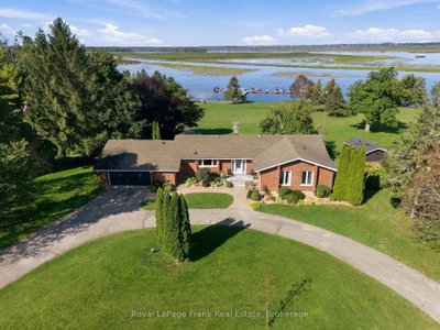 61 Bluewater Avenue • Kawartha Lakes, ON photo 5