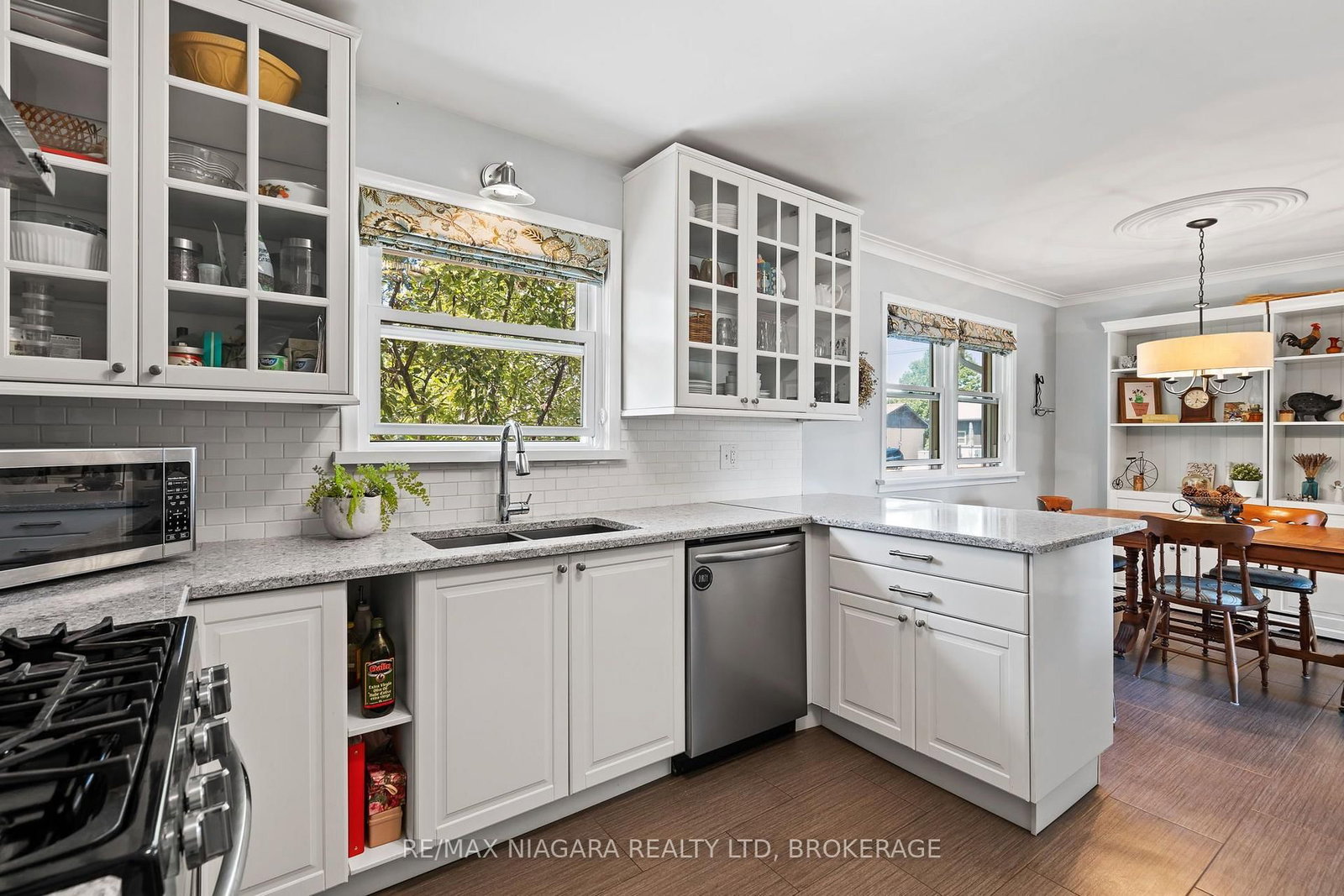 182 Rosemount Avenue • Port Colborne, ON photo 12