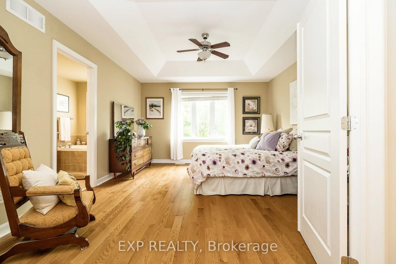 36 Oakbriar Crescent • Ottawa, ON photo 16