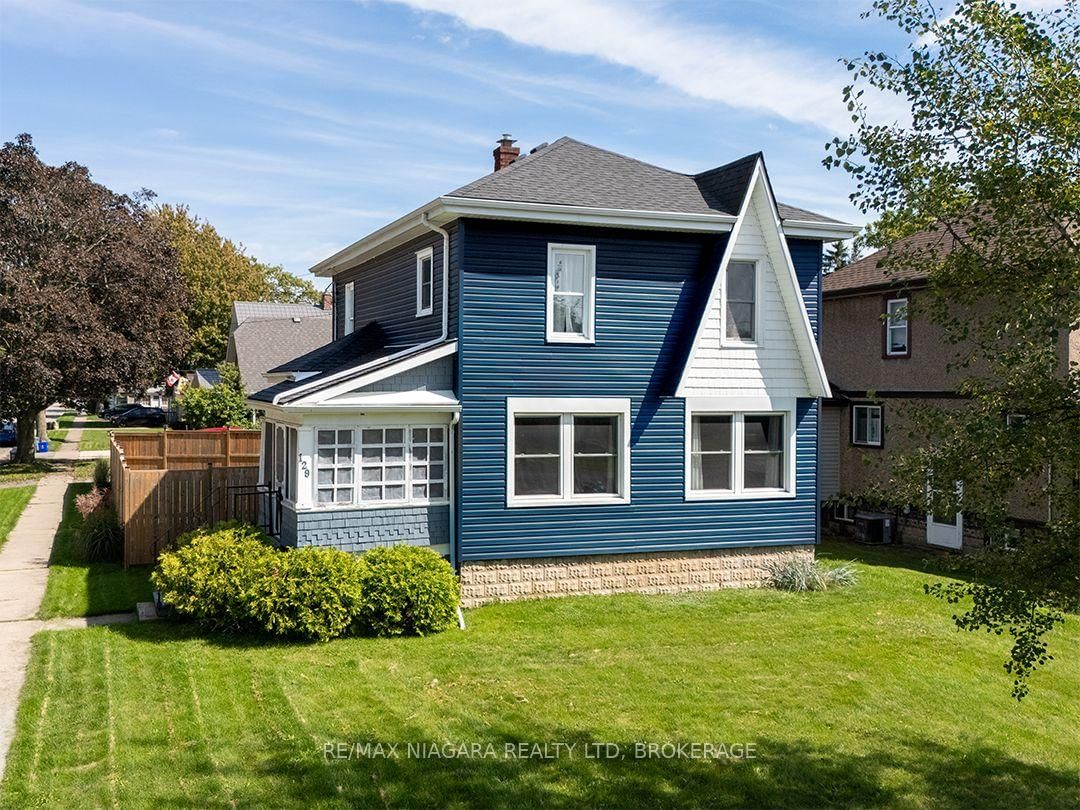 129 Forest Avenue • Port Colborne, ON photo 2