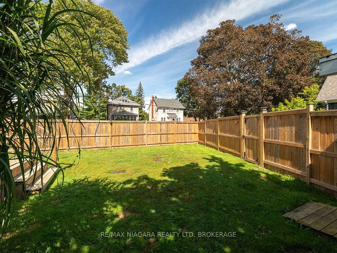 129 Forest Avenue • Port Colborne, ON photo 24