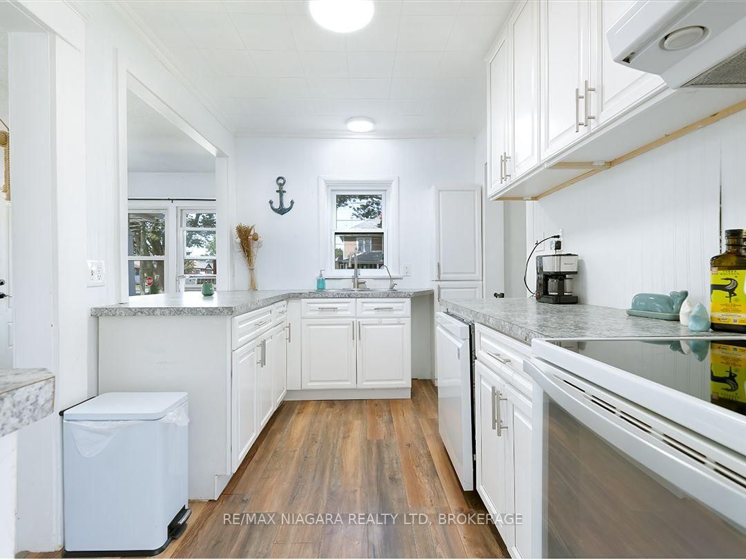129 Forest Avenue • Port Colborne, ON photo 9