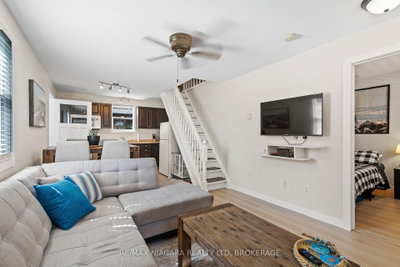75 KNOLL Street • Port Colborne, ON photo 7