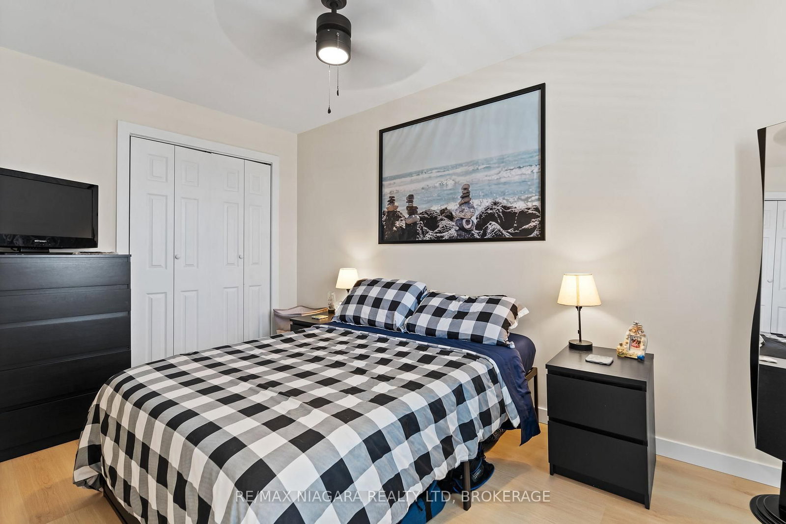 75 KNOLL Street • Port Colborne, ON photo 9