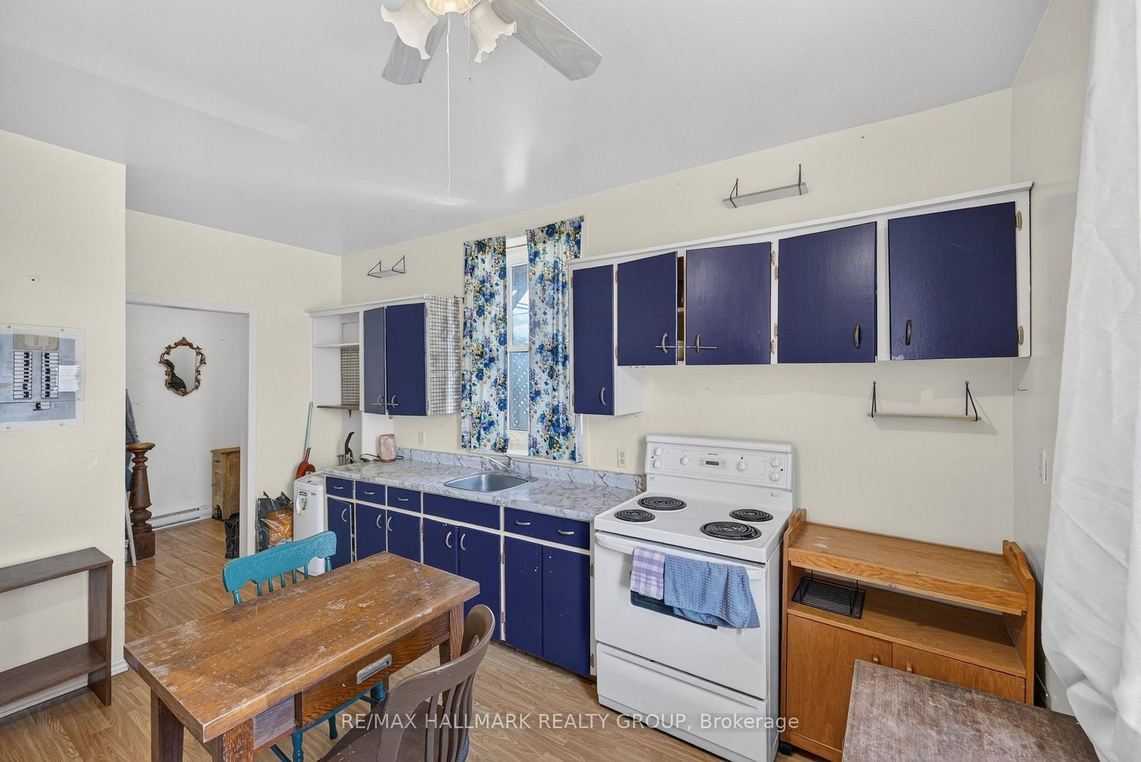 98 North Street • Lanark, ON photo 30