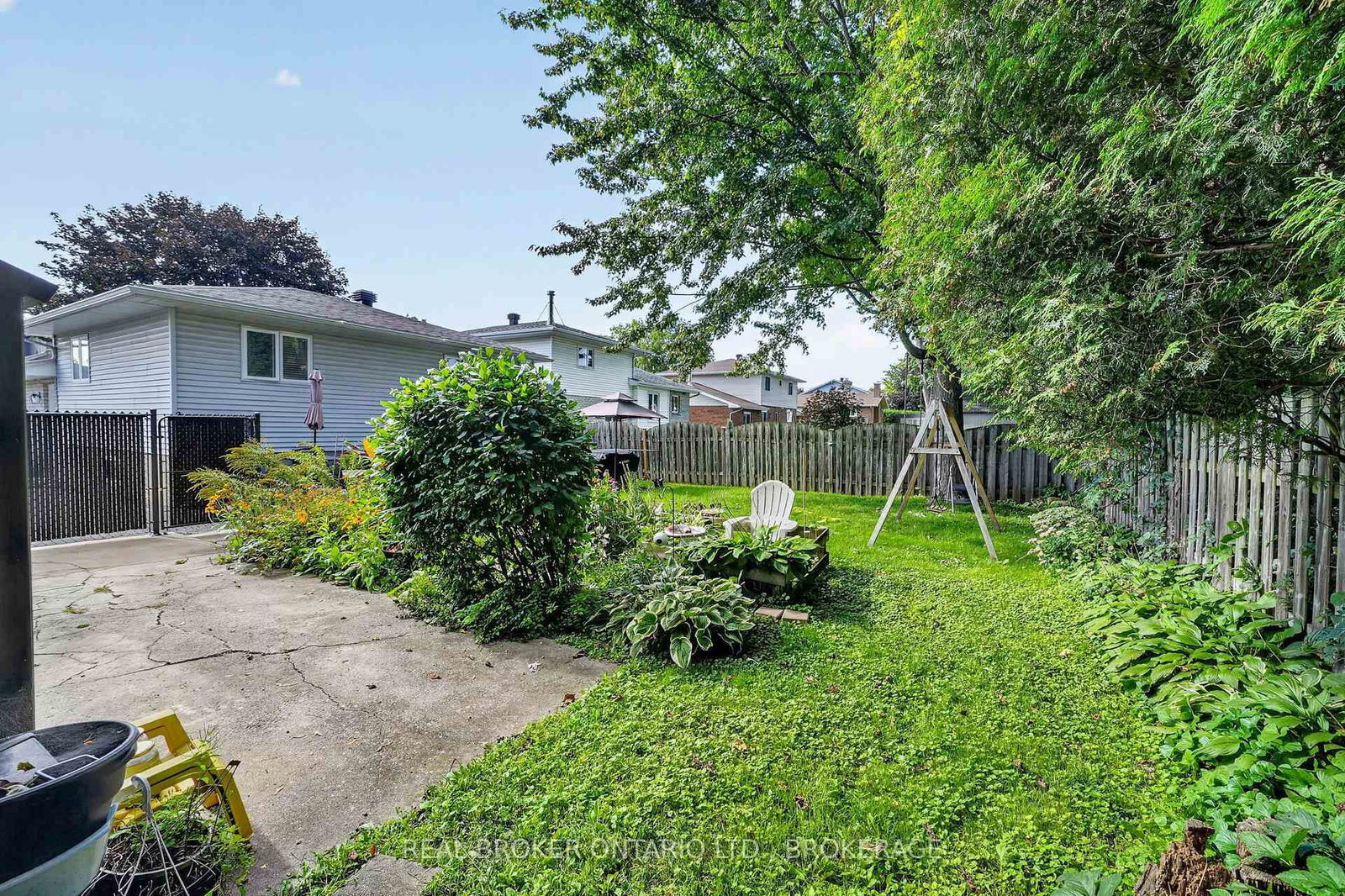 858 Chelsea Crescent • Cornwall, ON photo 12