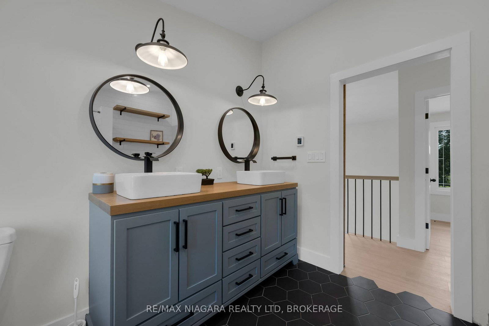 11809 Sideroad 18 • Wainfleet, ON photo 21
