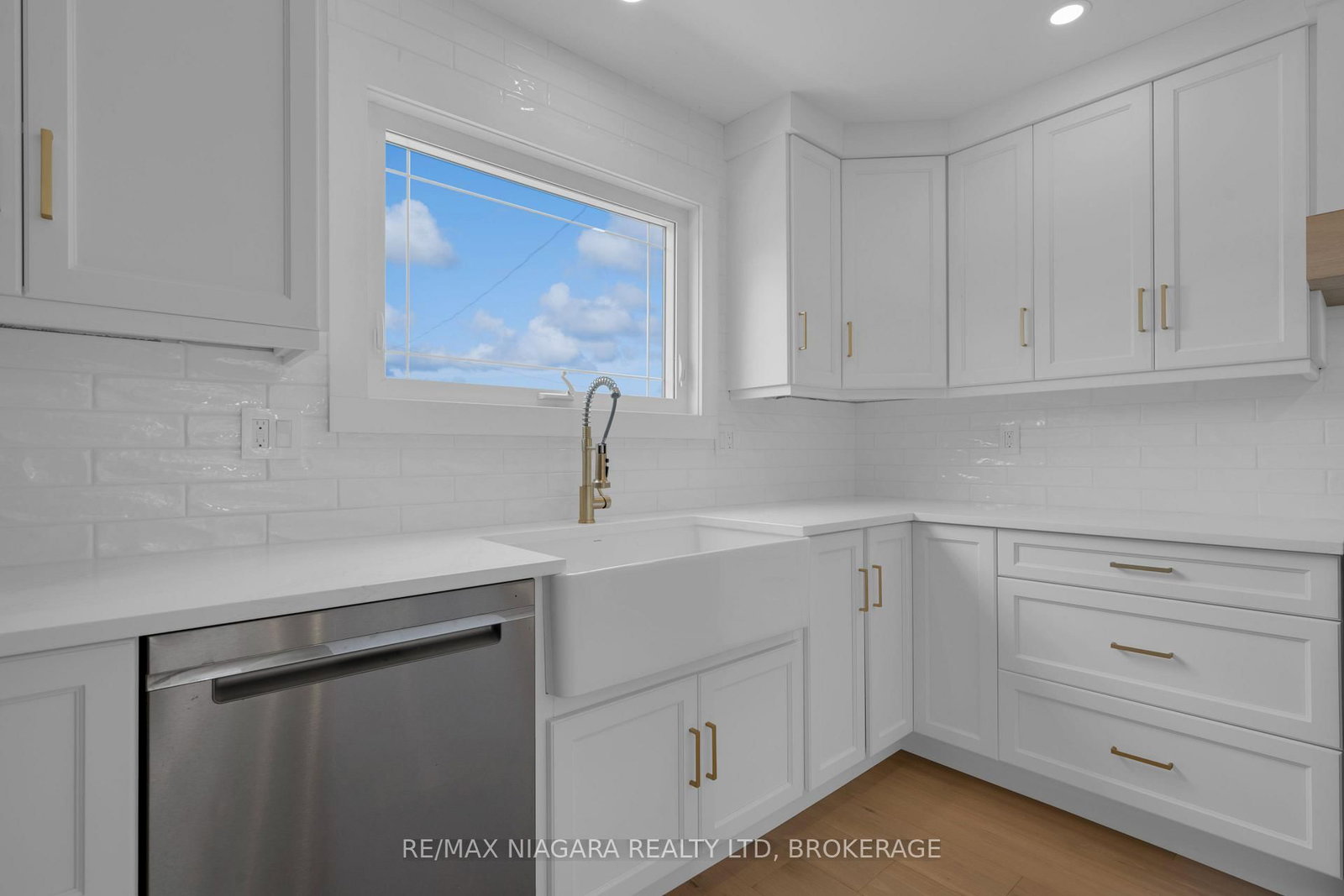 11809 Sideroad 18 • Wainfleet, ON photo 9