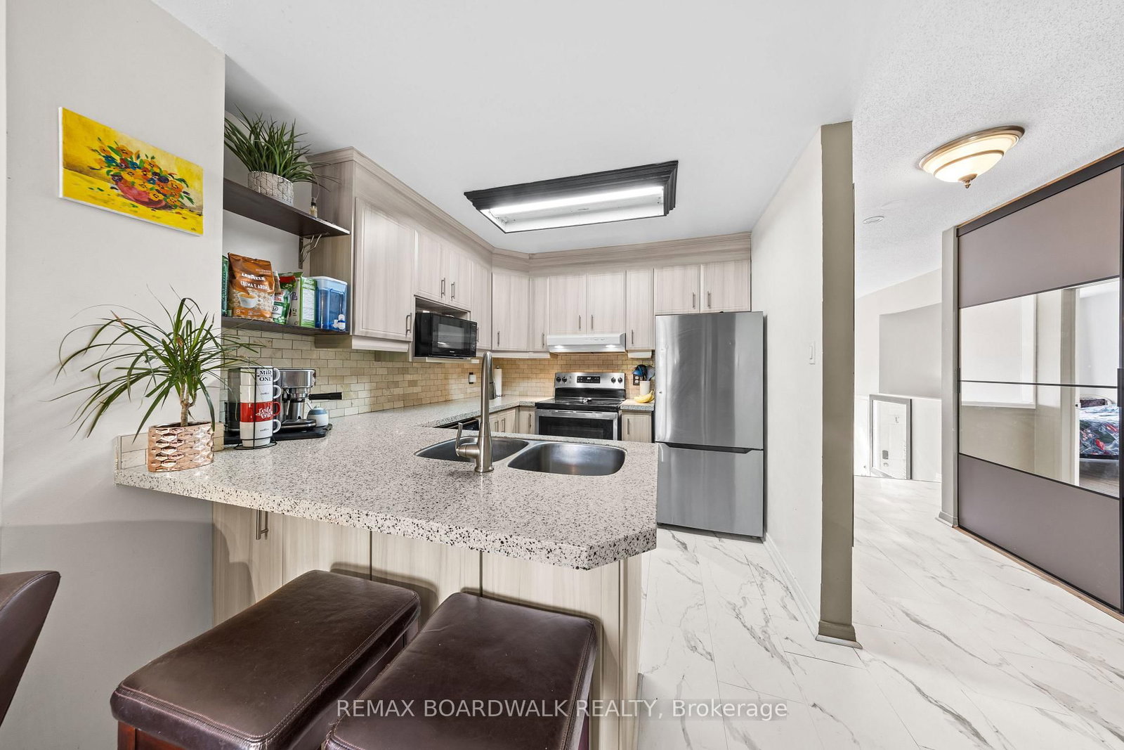 1497 Roberval Avenue • Ottawa, ON photo 10