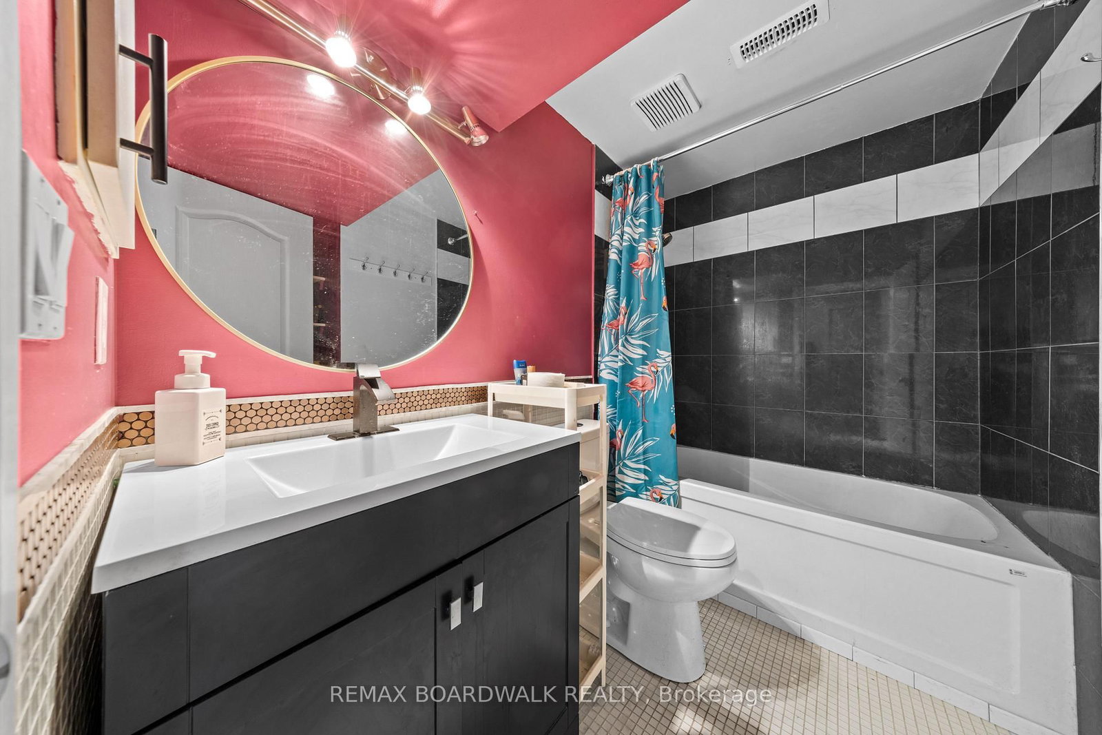 1497 Roberval Avenue • Ottawa, ON photo 28
