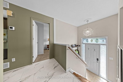 1497 Roberval Avenue • Ottawa, ON photo 4