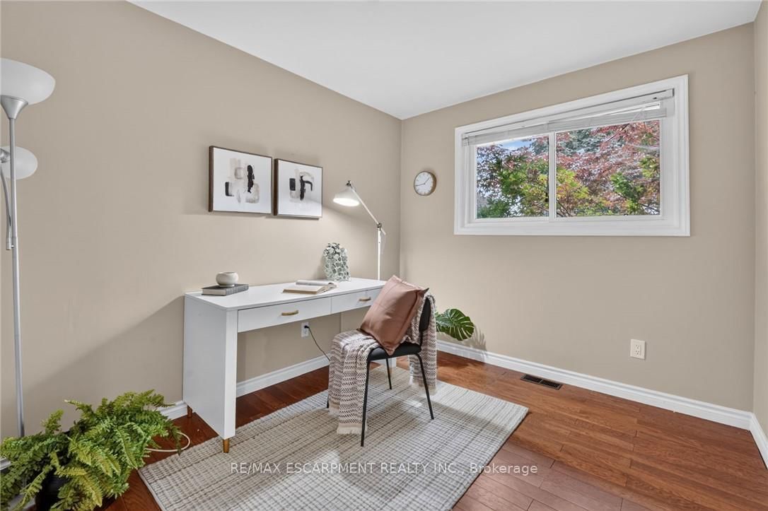 16 Elk Street • St. Catharines, ON photo 26