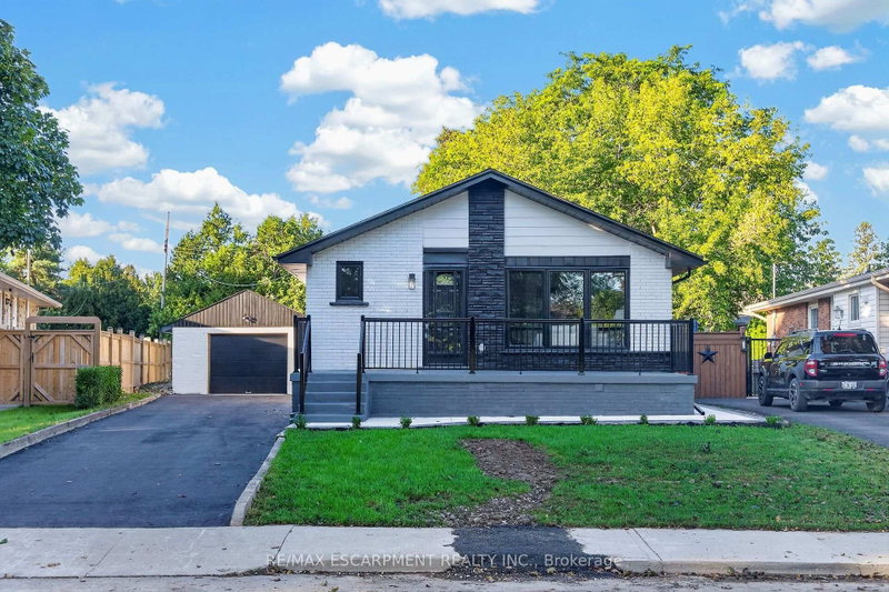 46 Bobolink Road