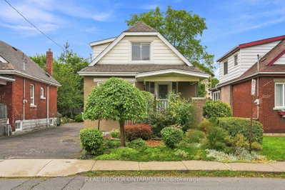 51 Barons Avenue N • Hamilton, ON photo 2