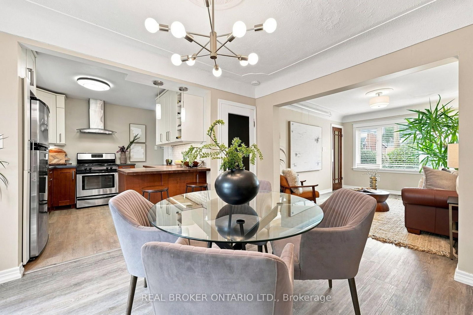 51 Barons Avenue N • Hamilton, ON photo 29